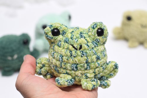 Big-bellied frog/ doll/ sock doll/ frog - Shop wanjuparadise Stuffed Dolls  & Figurines - Pinkoi