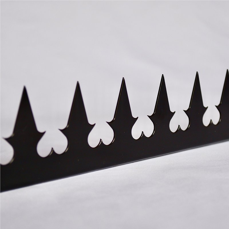 GizaGiza Heart Black L type 1 meter per section | Security Fence Spikes - Other - Stainless Steel Black