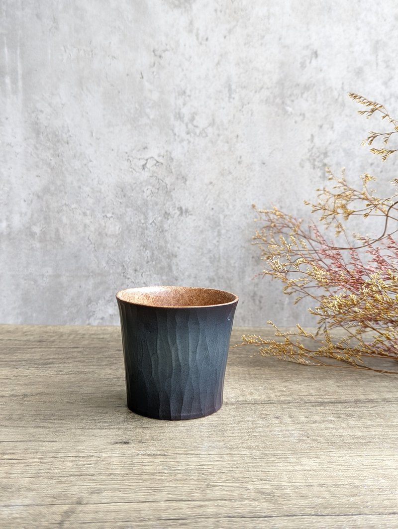 鳶 | 柳染 黑釉 陶杯 - 茶壺/茶杯/茶具 - 陶 