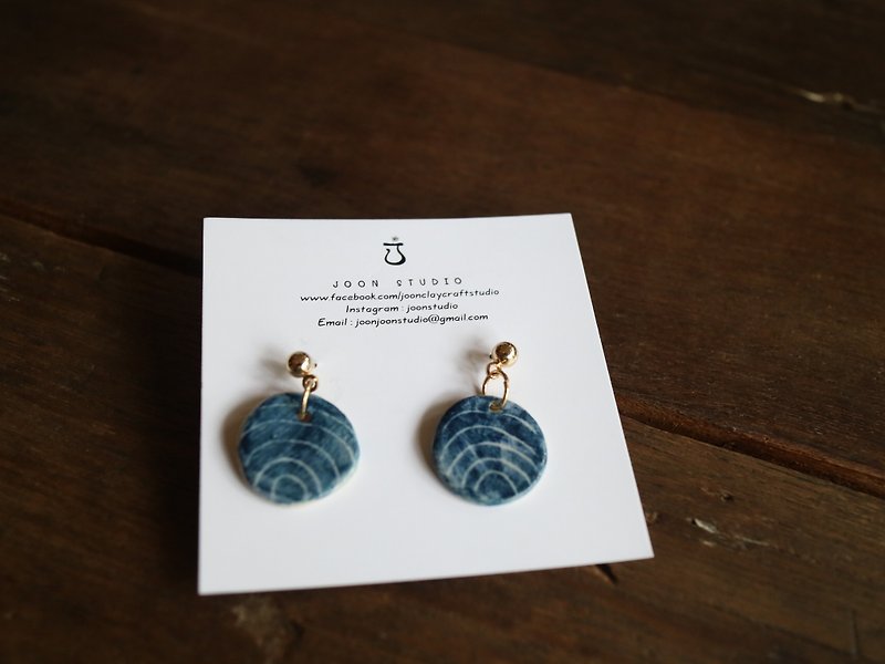 Scent of the Rain earring - Earrings & Clip-ons - Pottery Blue
