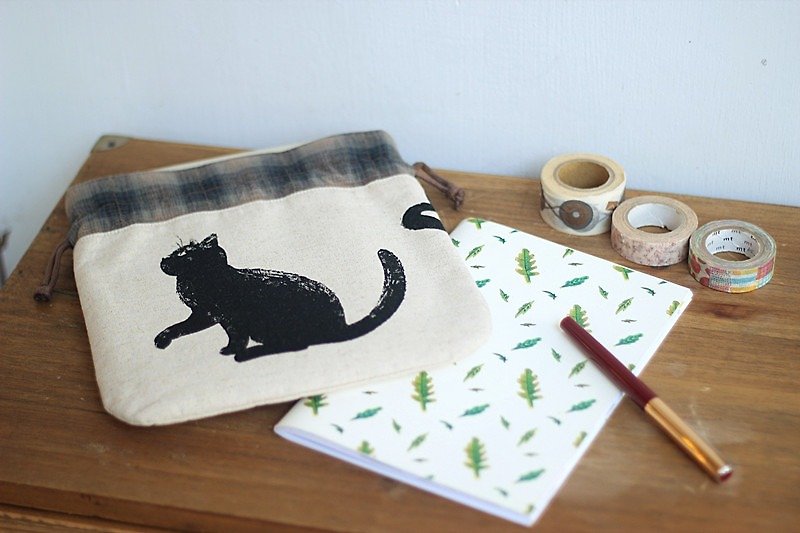 Handmade Handmade. Handmade Green Cat Day Handbag / Bunched Bag. Hand / book christmas, new year gift - สมุดบันทึก/สมุดปฏิทิน - ผ้าฝ้าย/ผ้าลินิน หลากหลายสี