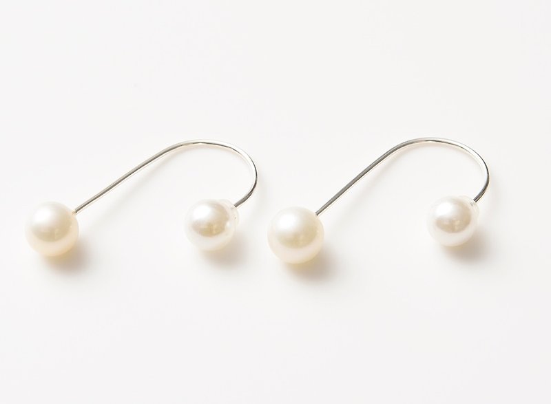 CP68 - Earrings & Clip-ons - Other Metals White