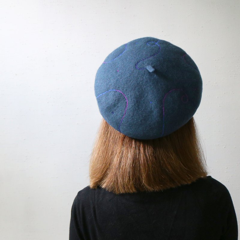 Starry Beret – Berry - Hats & Caps - Wool Blue