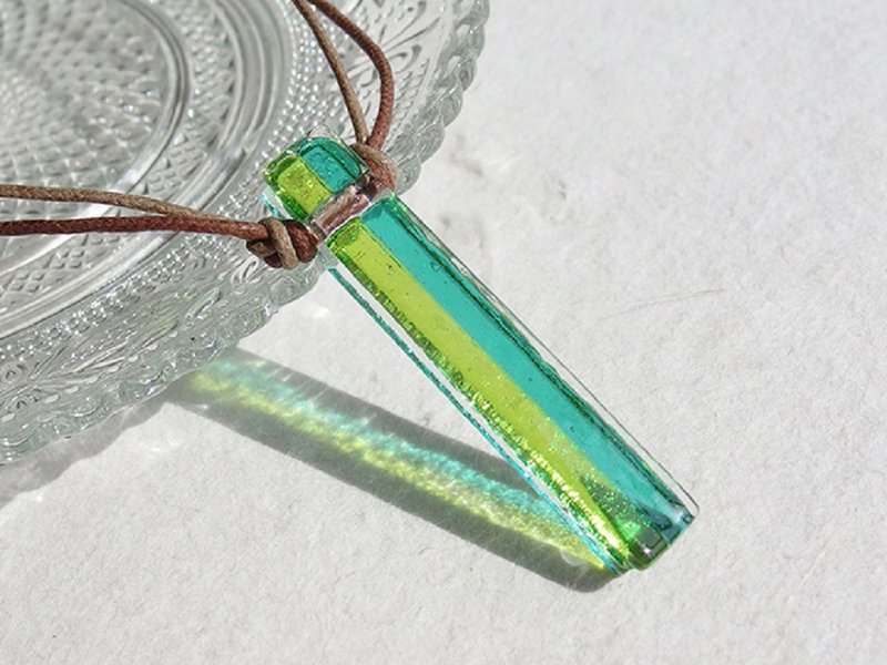 オシャレガラス(スマート【グリーン】)ネックレス【受注制作】 - 項鍊 - 玻璃 綠色