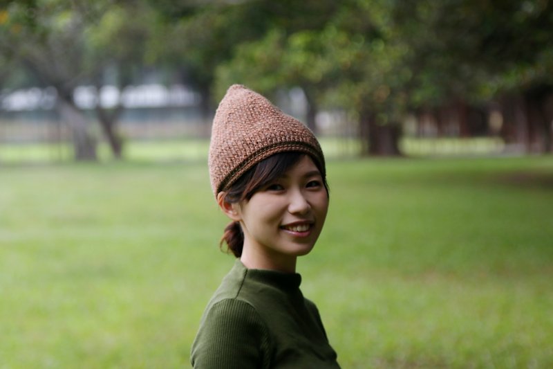 Give yourself a Christmas gift winter pointy elves wool cap - mustard yellow - หมวก - เส้นใยสังเคราะห์ สีนำ้ตาล