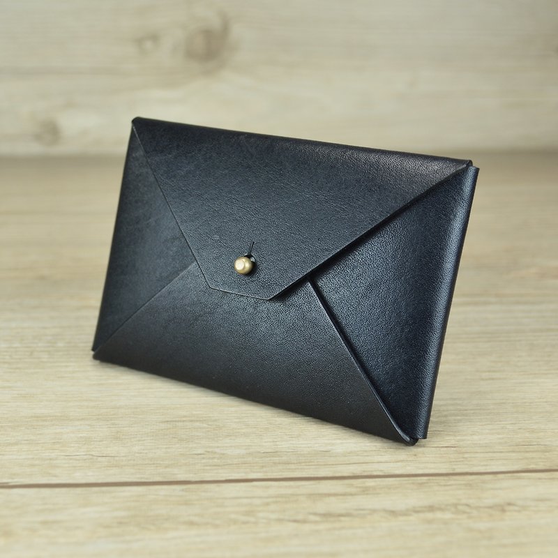 【kuo's artwork】 Hand made leather business card case - Card Holders & Cases - Genuine Leather Black