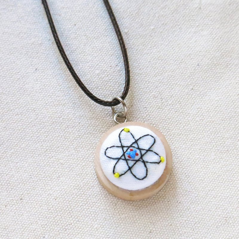 Lifelong Learning series: Atom Necklace - Chokers - Thread White