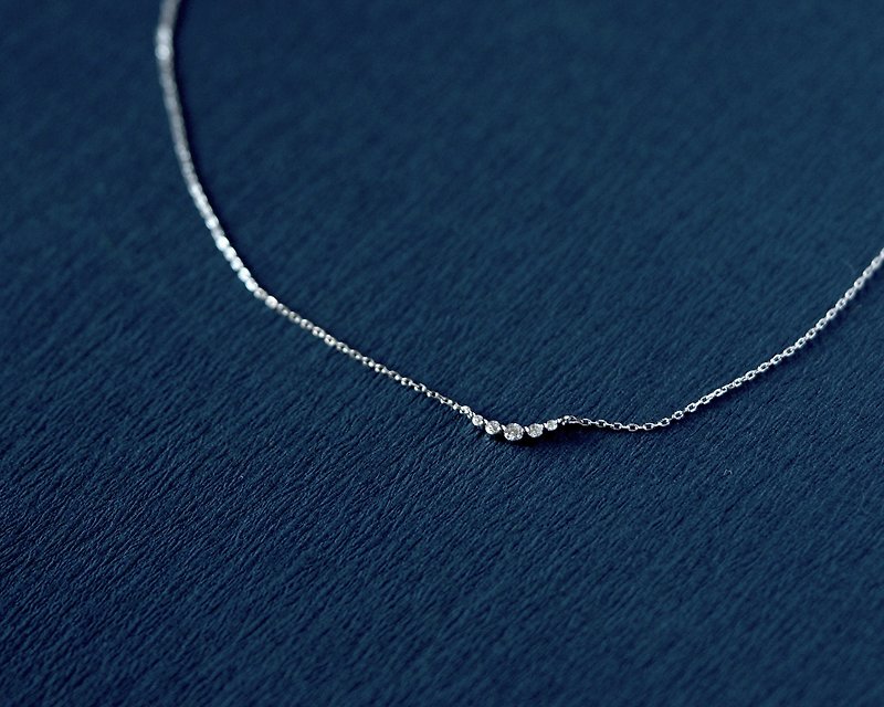 Super beautiful~Smiling Stone Sterling Silver Necklace-Clavicle Chain-April Birthstone - Necklaces - Sterling Silver Silver