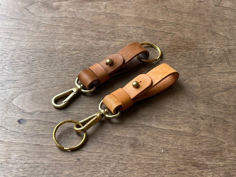 [Handmade leather objects] Bronze leather key ring (camel) - ที่ห้อยกุญแจ - หนังแท้ 