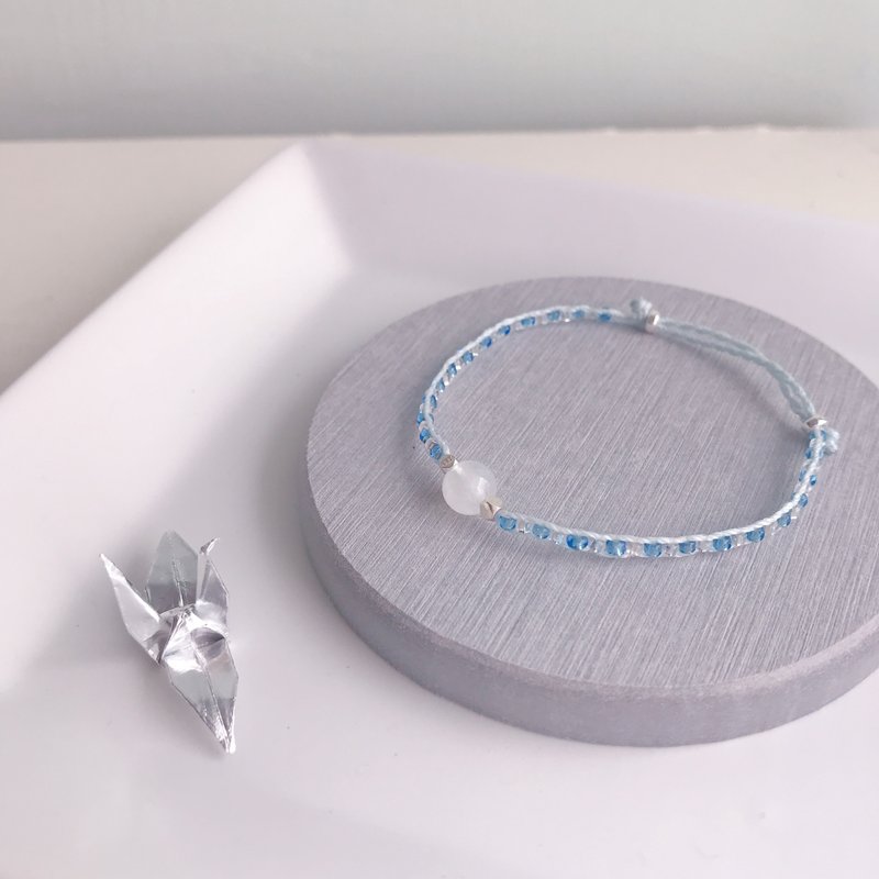 【Crystal Bracelet】 Silver Dew Moonstone - Bracelets - Crystal Transparent