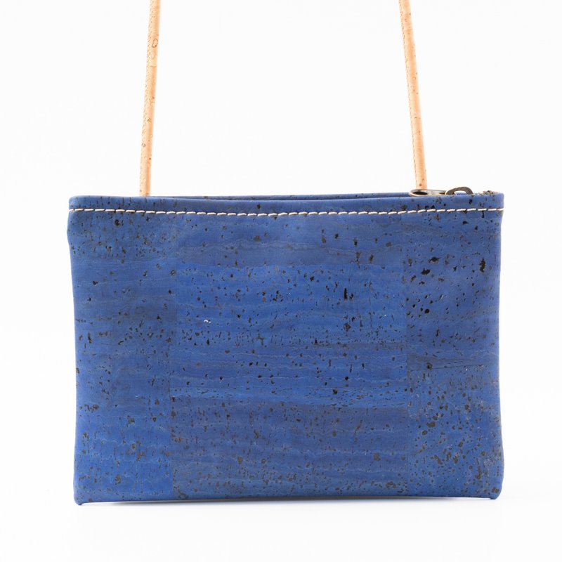 Cork Leather Sacoche (Indigo Blue) - กระเป๋าแมสเซนเจอร์ - วัสดุอีโค สีน้ำเงิน