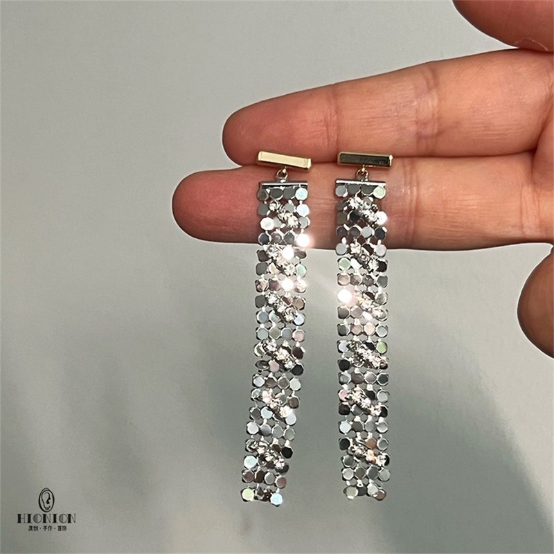 Shuiyunkuan~Original niche long tassel Stone earrings Silver high-end super flash light luxury ear clip earrings - Earrings & Clip-ons - Other Materials 