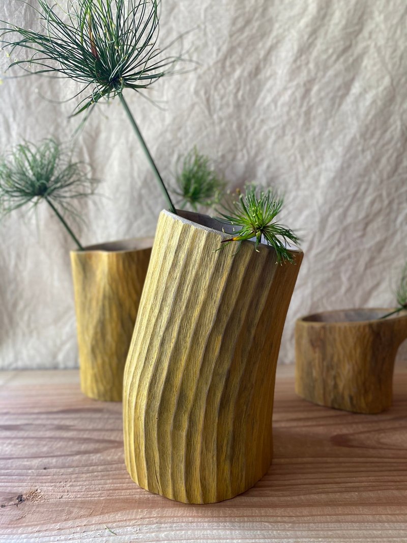 shrinkpot series straight grain yellow flower pot - เซรามิก - ไม้ 