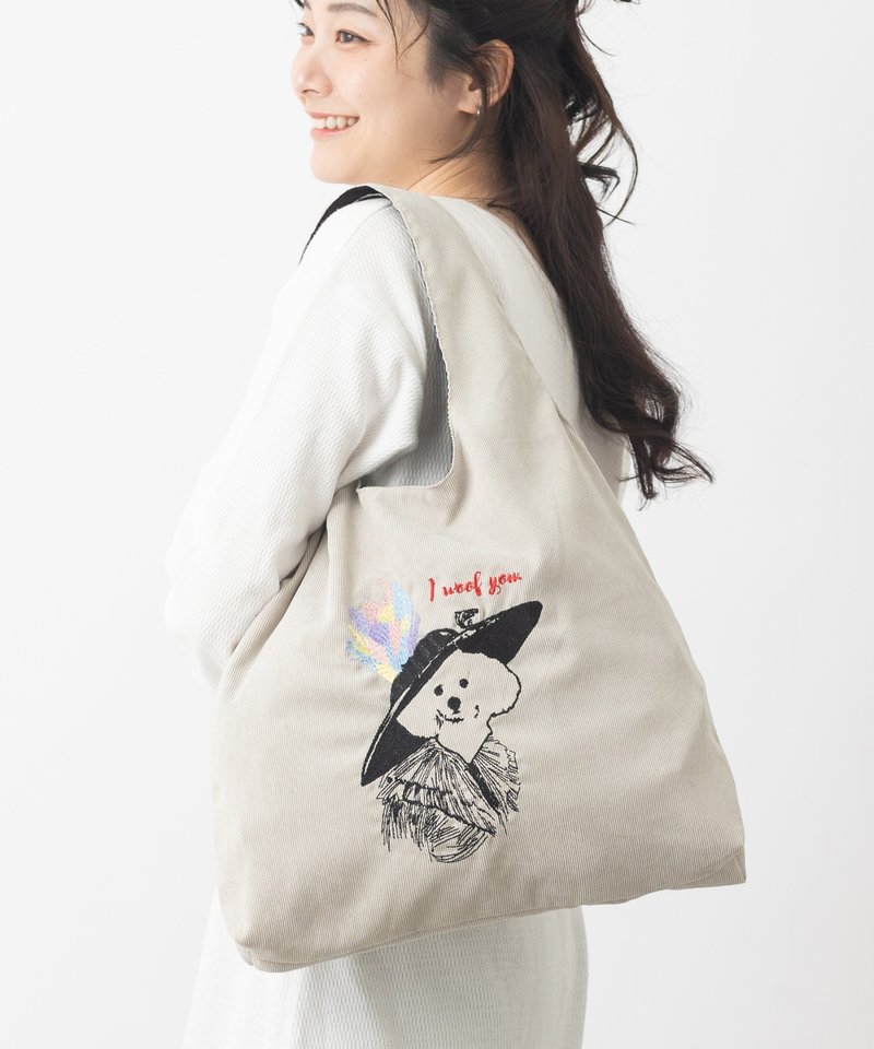 Jubilee Animal Embroidery Corduroy Tote Bag Dog Stone - กระเป๋าแมสเซนเจอร์ - เส้นใยสังเคราะห์ สีกากี