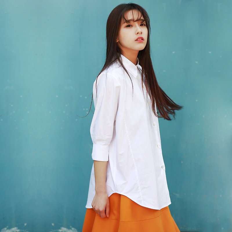 陳庭妮オリジナルデザインの女性モ​​デルの二重襟斜めの前立てシャツ2016夏の新しいソリッドカラーのカジュアルなファンアート - シャツ・ブラウス - その他の素材 ホワイト
