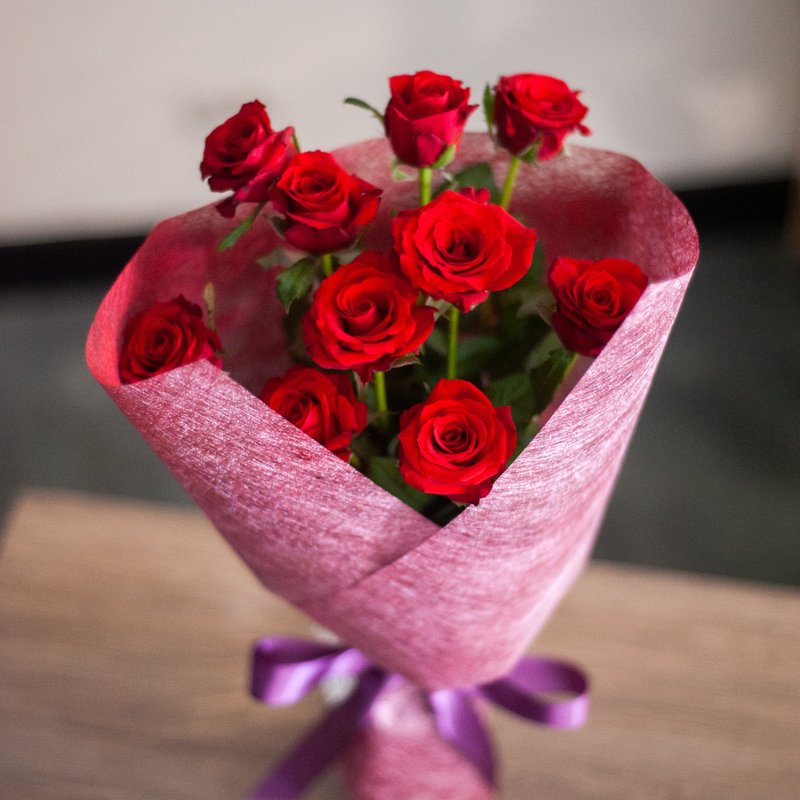 Simple Red Roses Bouquet