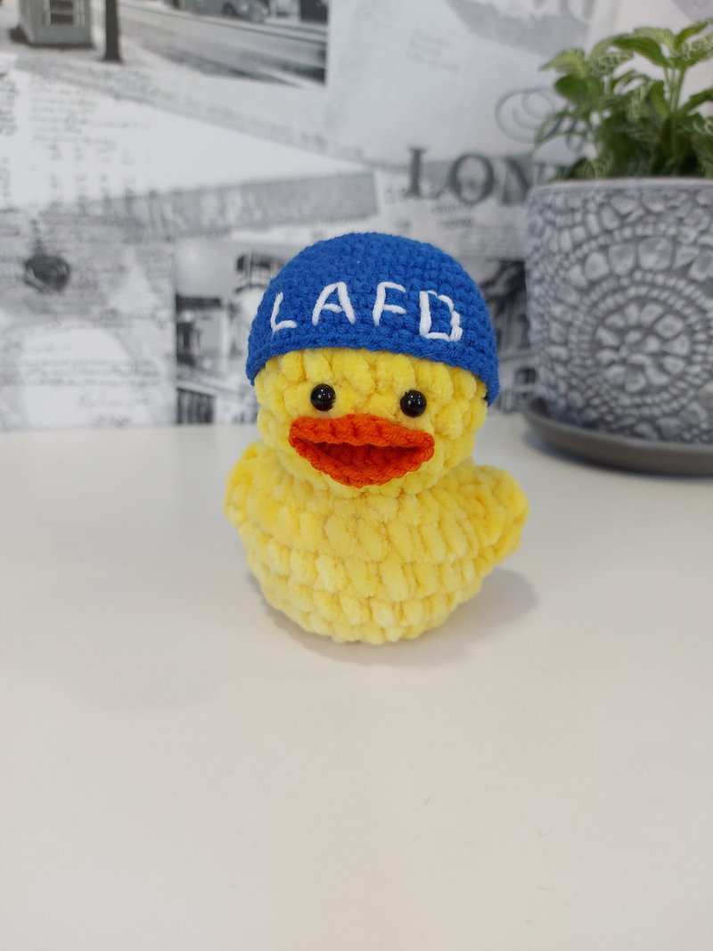 Quackity duck LAFD Beanie Inspired - MGYT Duck Crochet Plush Toy - 寶寶/兒童玩具/玩偶 - 壓克力 黃色
