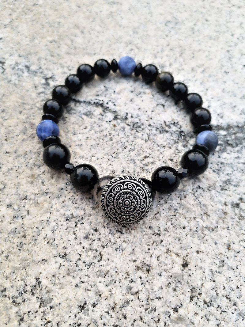 30% off at the end of the year│Black Agate│Soda Stone Blue Stone Handmade Beads. Crystal Bracelet - สร้อยข้อมือ - คริสตัล สีดำ