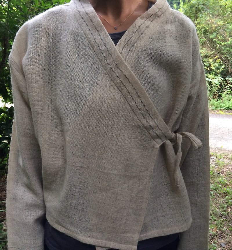 Hand-woven hemp wool Kashukuru - Women's Tops - Other Materials 