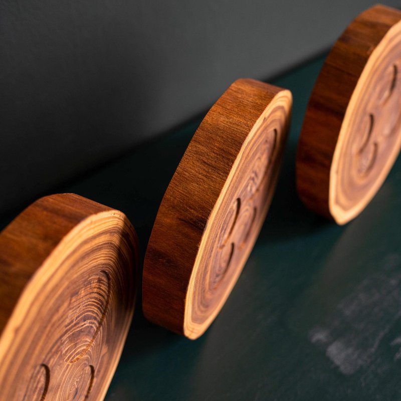 Wooden candle holder / Elm wood laser engraved interior decor - Candles & Candle Holders - Wood Brown