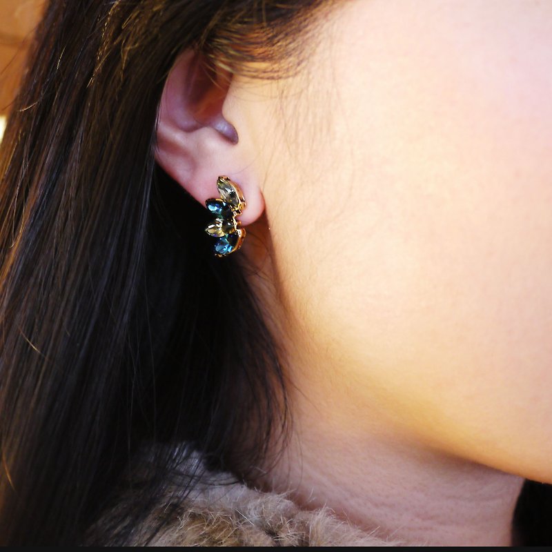 經典設計跳色耳飾 (寶石藍+灰) - 耳環/耳夾 - 寶石 藍色