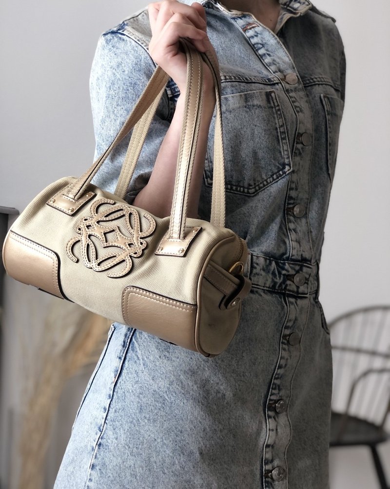 【 日本直送　名牌中古包 】LOEWE ロエベ ハンドバッグ ベージュ アナグラム キャンバス ロールバッグ フスタ vintage ヴィンテージ pf5sjv - 手提包/手提袋 - 棉．麻 咖啡色