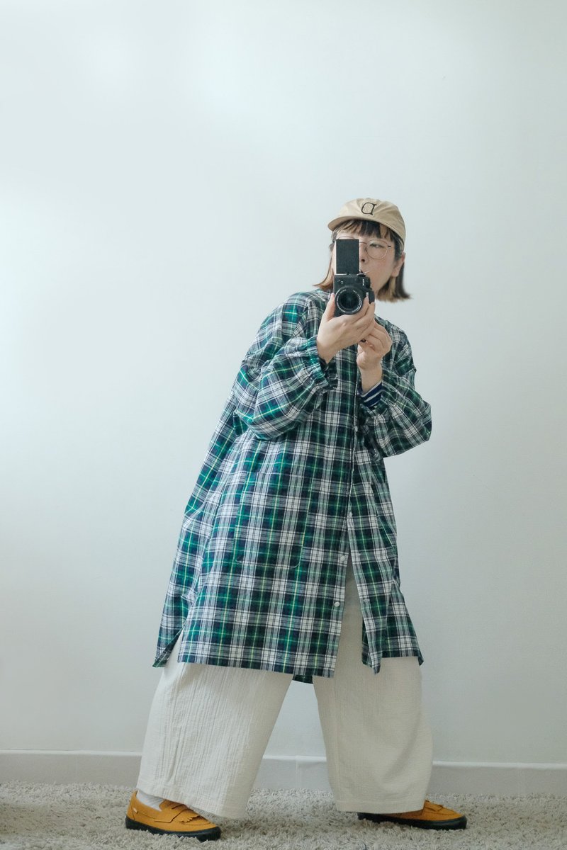 綠格紋泡泡布中長版寬寬襯衫 - 洋裝/連身裙 - 棉．麻 綠色