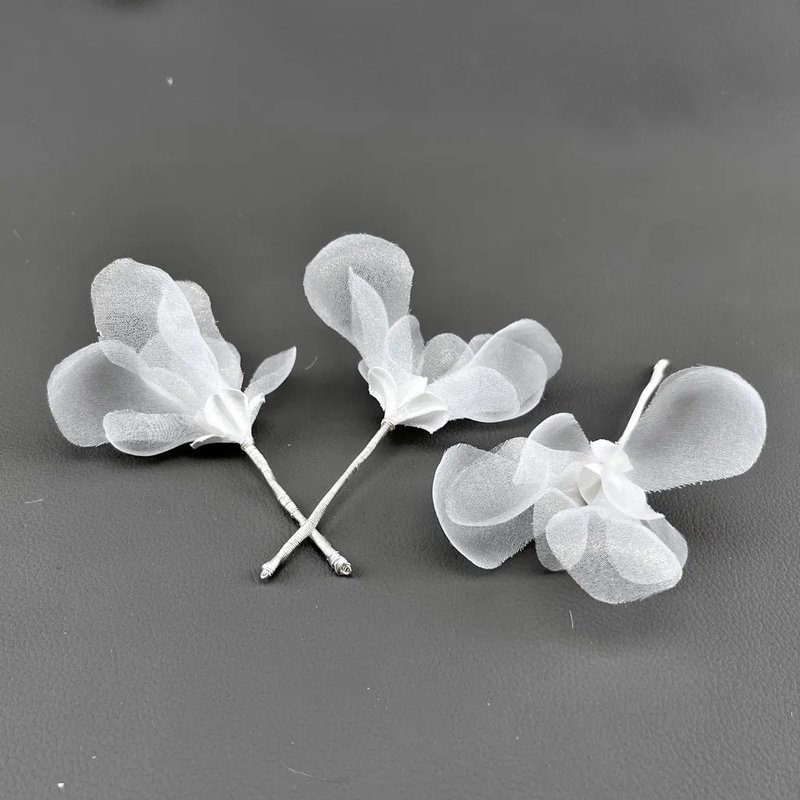 Precious 珍貴透明感飄逸大白花髮飾組 - 髮夾/髮圈 - 其他材質 白色