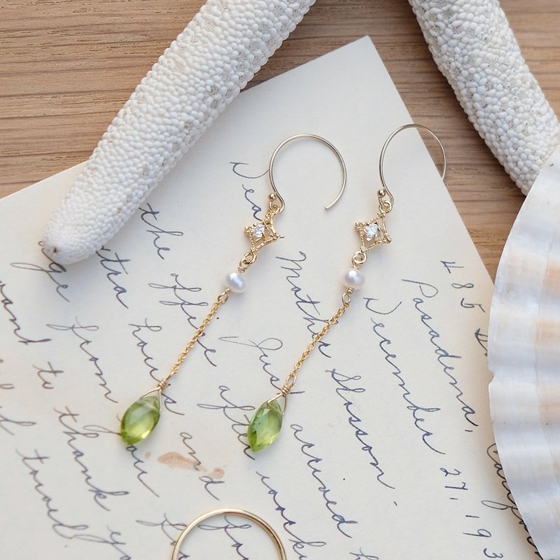 <Beau 輕珠寶>花びらの朝露-14Kゴールド石ピアス - ピアス・イヤリング - 半貴石 グリーン