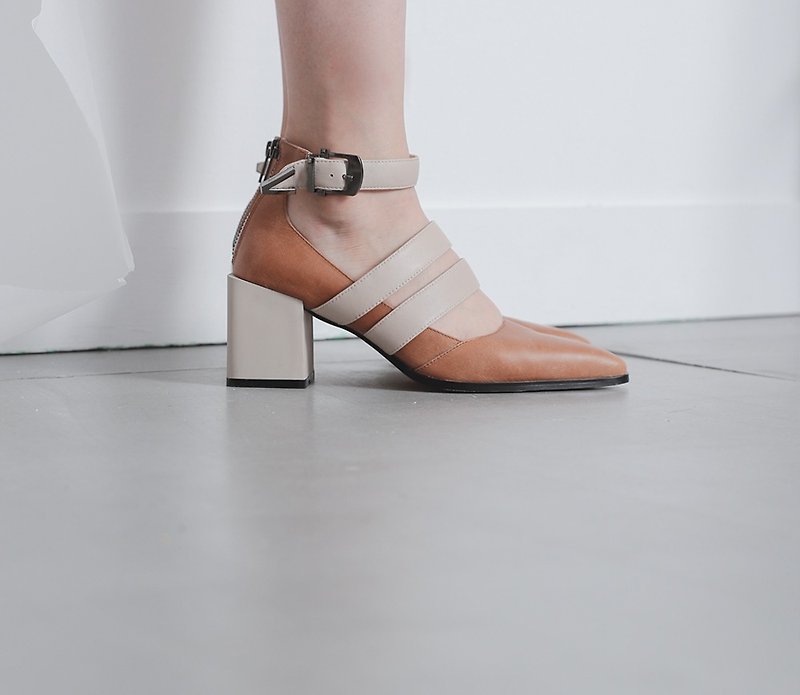 Rate thick buckle buckle rough high heels brown - รองเท้ารัดส้น - หนังแท้ สีกากี