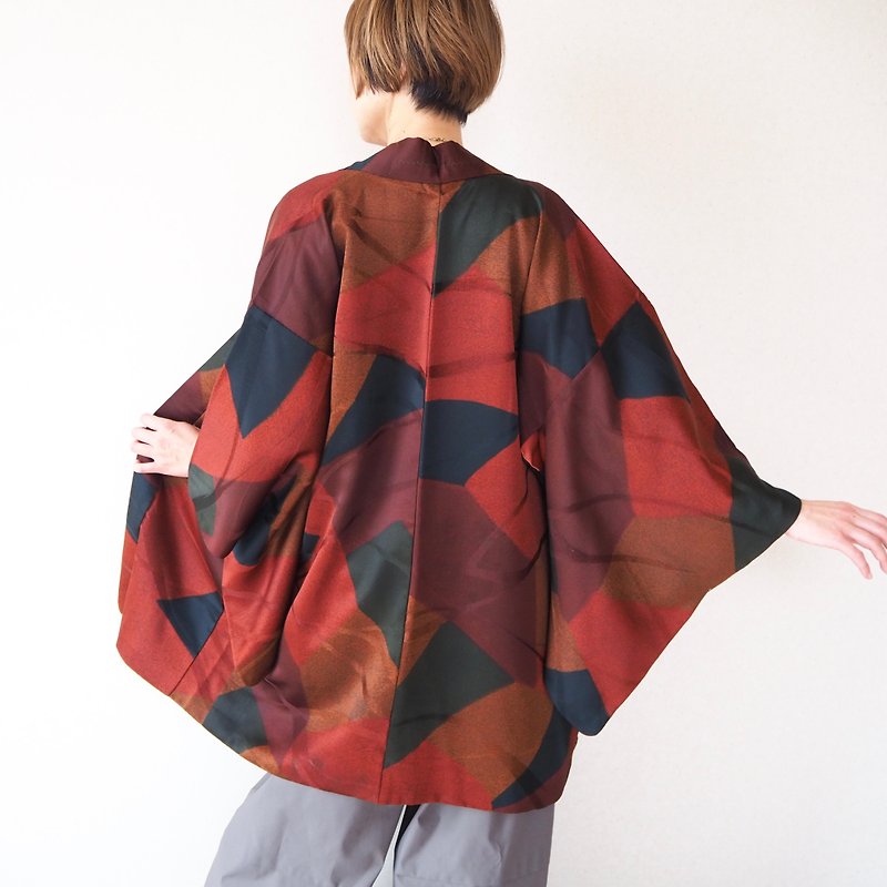 【日本製造】 柔軟絲綢黑色和紅色外罩、時尚日本、男士外罩 - 女大衣/外套 - 絲．絹 紅色