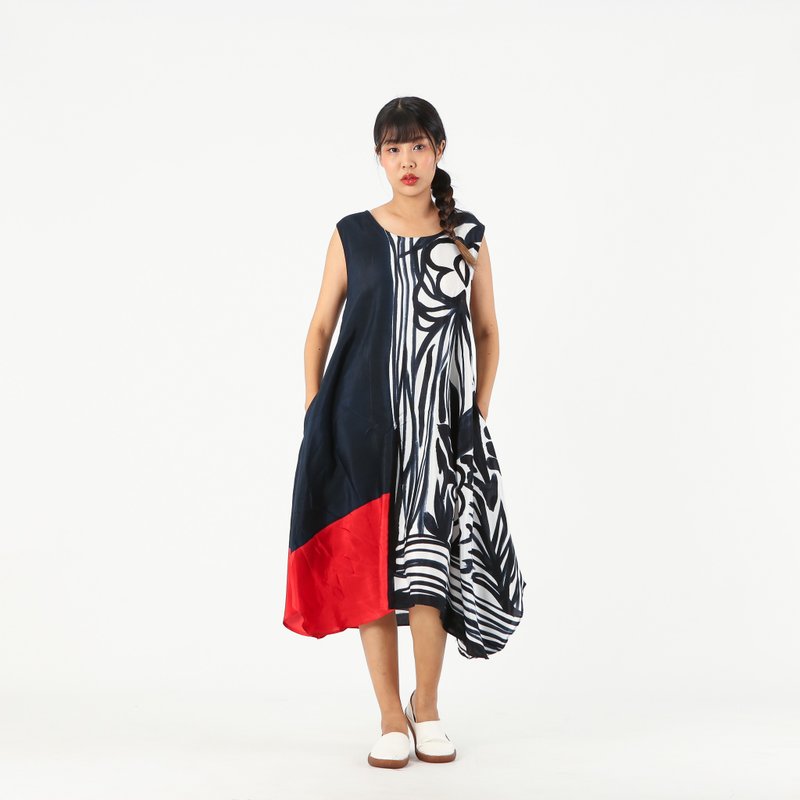 Sac Sleeveless Dress Soft Cotton Silk Hand Paint for Holiday - 洋裝/連身裙 - 棉．麻 黑色
