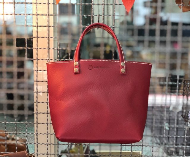 Red handbags 2024 2018