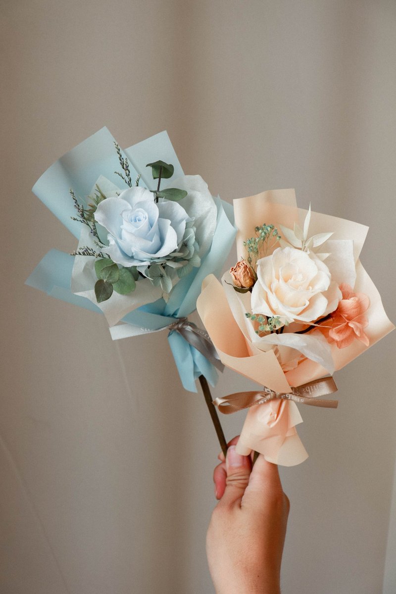 Preserved flower single rose graduation bouquet dry bouquet graduation gift - Dried Flowers & Bouquets - Plants & Flowers 