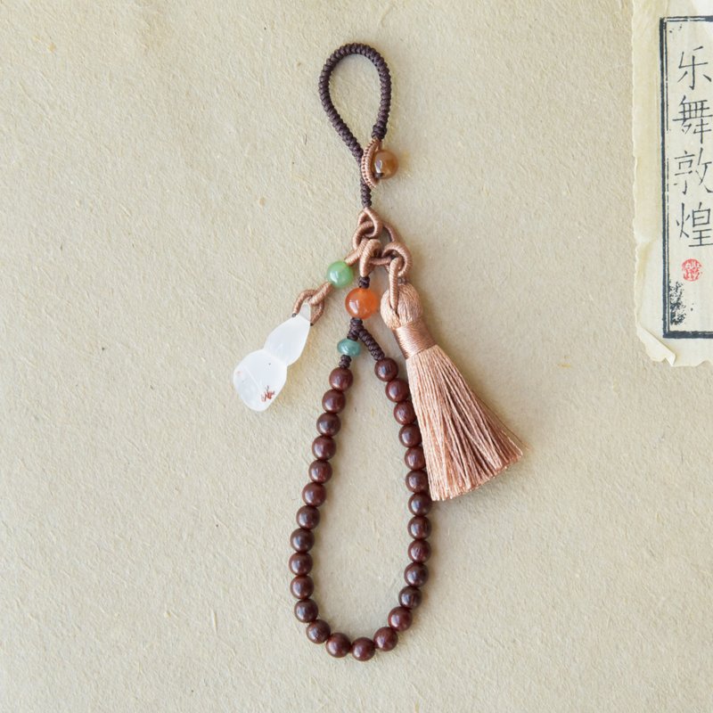 [Pick up fun] natural southern red agate hand-carved traditional meaning theme classical literary charm - พวงกุญแจ - หยก สีแดง