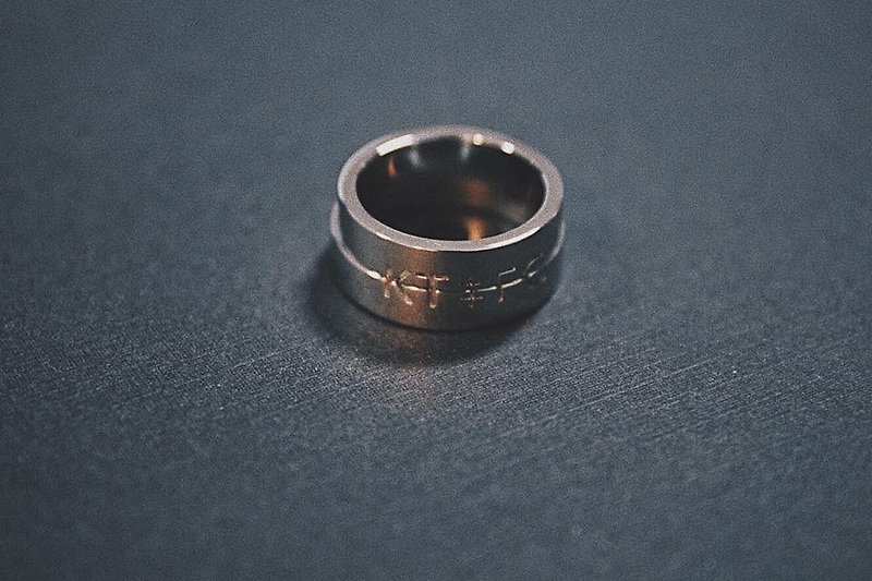 情侶訂製 3D金屬打印系列 - 連繫之戒 - 戒指 - 其他金屬 黑色