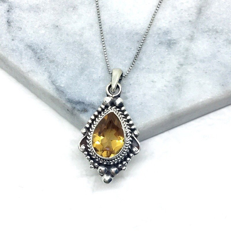 黃水晶925純銀巴洛克風格項鍊 尼泊爾手工鑲嵌製作 - 項鍊 - 寶石 黃色