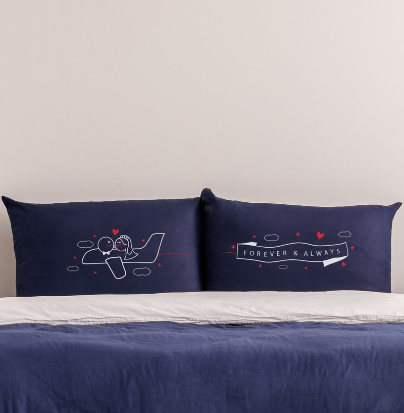 蜜月旅行 對枕枕頭套組 男孩遇見女孩系列 白/藍色 | Humantouch - 枕頭/抱枕 - 棉．麻 藍色