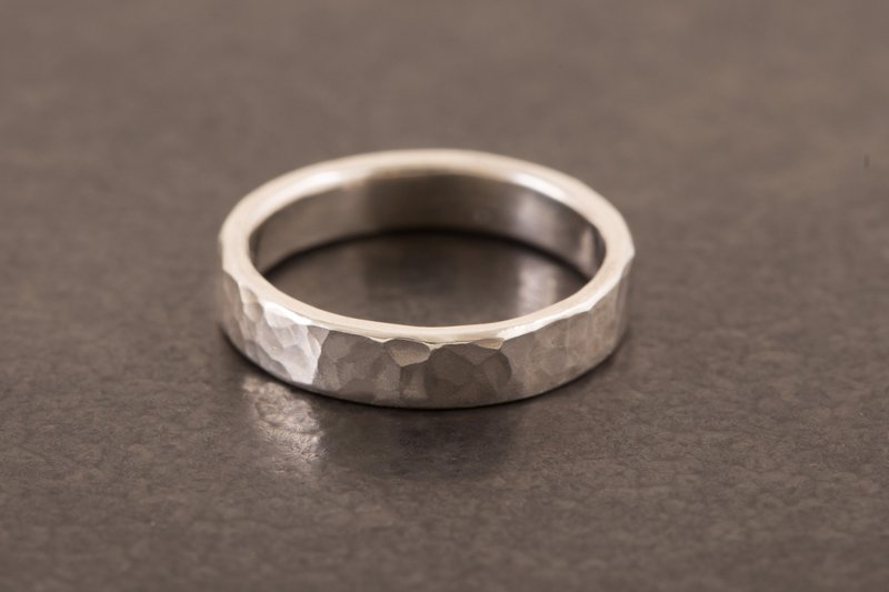 經典錘目 純銀戒指 HammeredHead Ring - 戒指 - 純銀 銀色