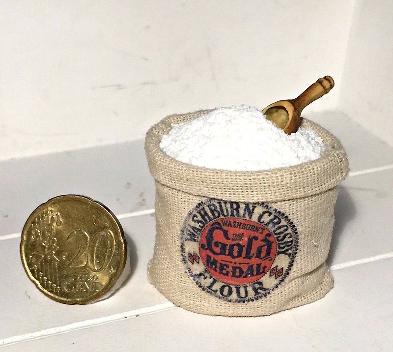 Dollhouse miniature 1:12 flour, a sack of flour, a handful of flour