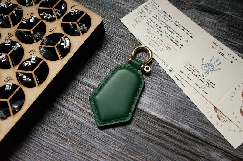 造型悠遊卡 晶片吊飾－鑰匙圈款－綠色 - 鑰匙圈/鎖匙扣 - 真皮 綠色