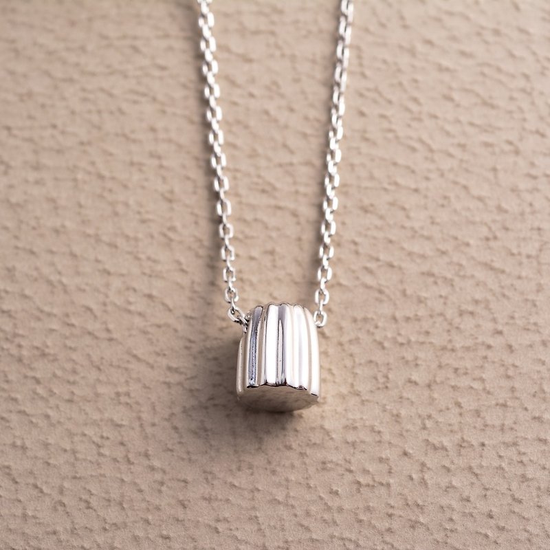Canelé - Silver Necklace - Necklaces - Other Metals Silver