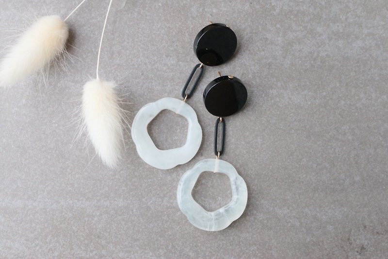 出清品 樹脂 耳環 1169-簡單過日子 - 耳環/耳夾 - 樹脂 黑色