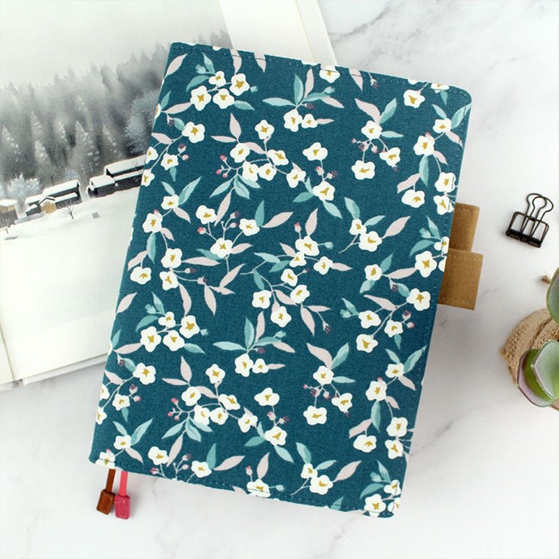 Chuyu A5/25K imported floral cloth double pen book jacket/book cover/book cover (rear pocket) - ปกหนังสือ - ผ้าฝ้าย/ผ้าลินิน หลากหลายสี