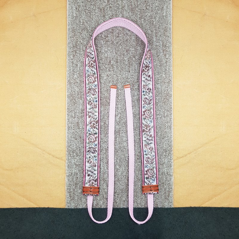 【With YA】Camera strap Camera strap Cell phone strap Wrist strap - เชือก/สายคล้อง - ไฟเบอร์อื่นๆ สึชมพู