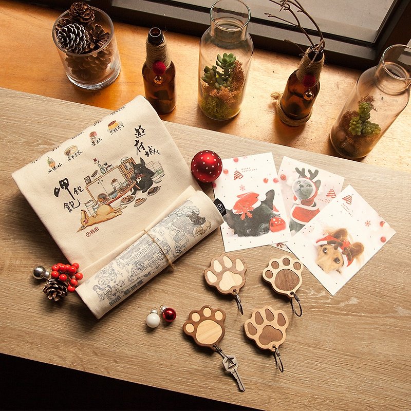 [パット]クリスマスバリューパック（ログフットキーリング+合成キャンバスバッグ+クリスマスハガキ） - キーホルダー・キーケース - 木製 レッド