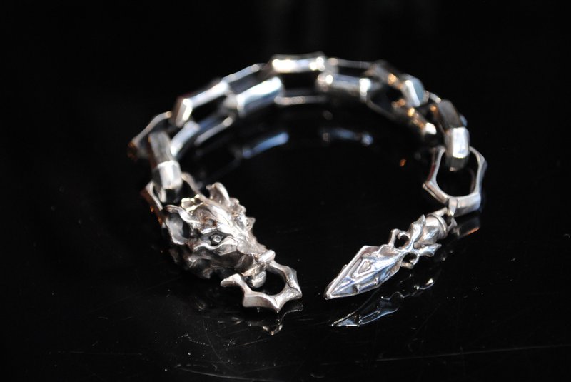 Alarein/手作銀飾/手鍊/狼盾厚鍊 - 手鍊/手環 - 銀 銀色