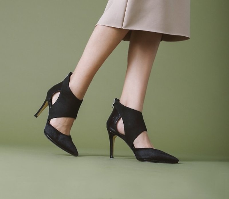 Special wide version of the instep cut tip leather fine high-heeled black horse hair - รองเท้าส้นสูง - หนังแท้ สีดำ