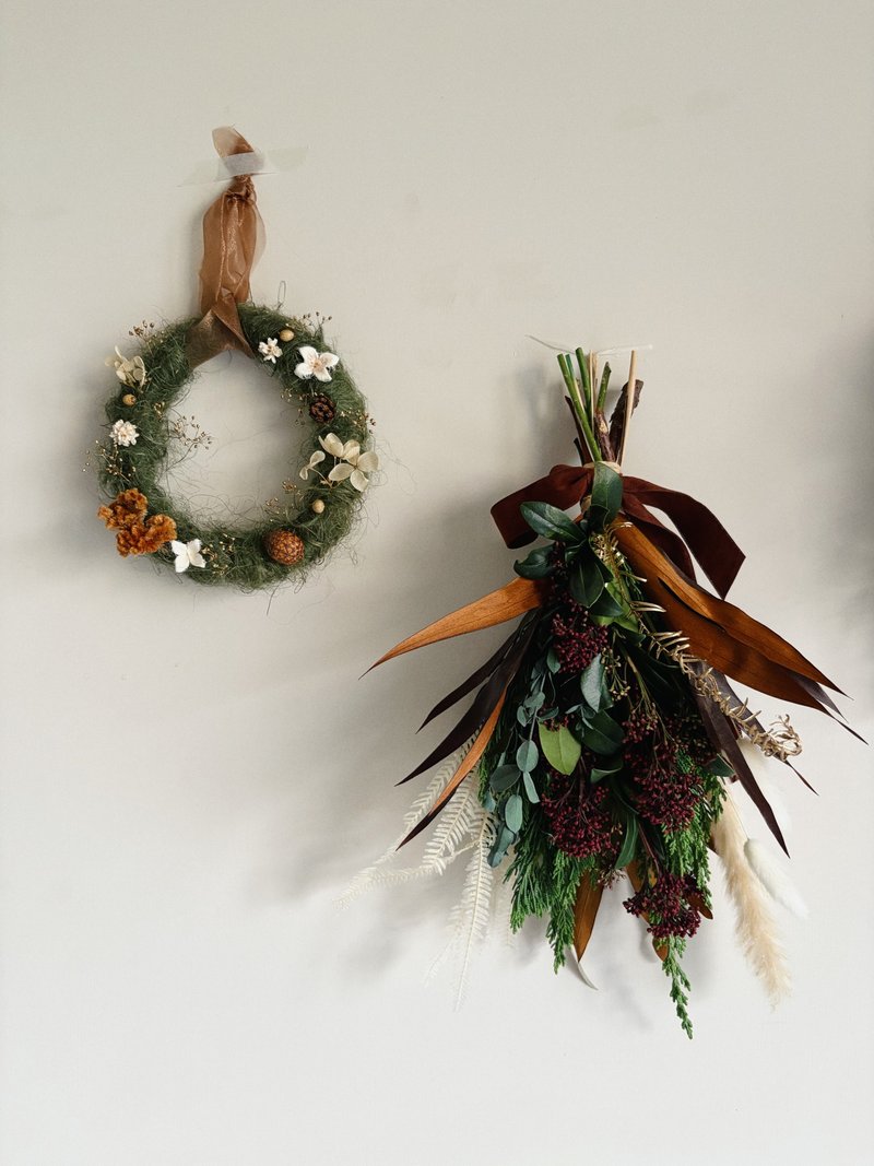 Christmas flower bouquet - ของวางตกแต่ง - พืช/ดอกไม้ สีกากี