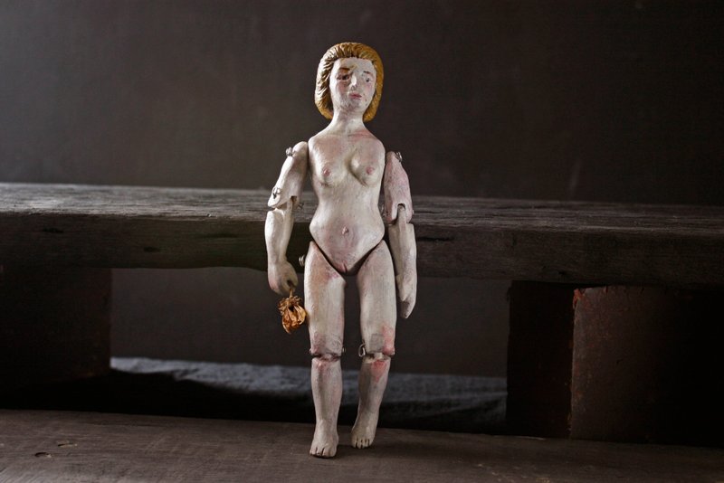 短髮女子(18.5cm 手工製作 陶偶) - 公仔/玩偶 - 陶 